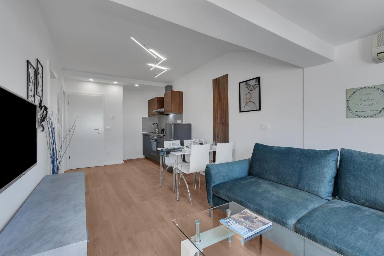 Rafael Apartment Makarska Exterior photo
