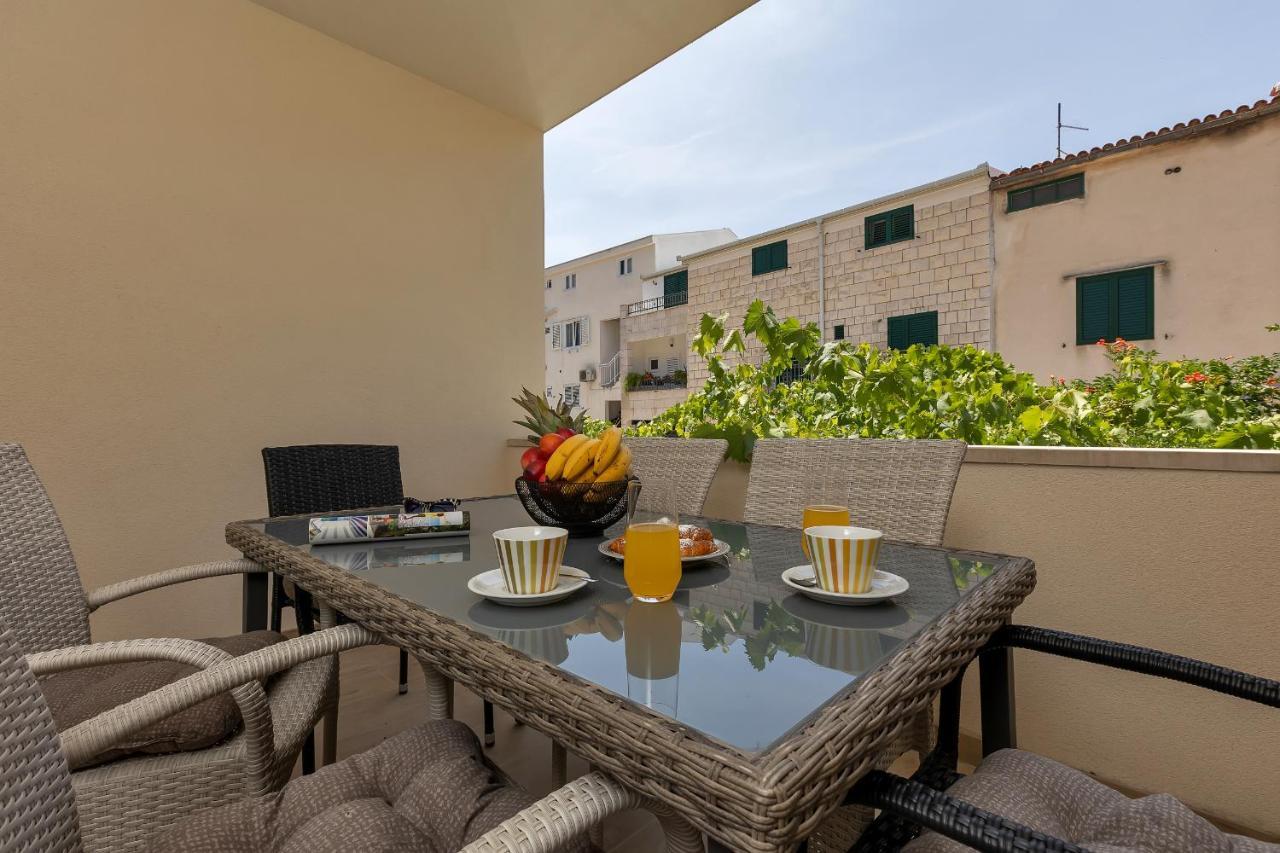Rafael Apartment Makarska Exterior photo